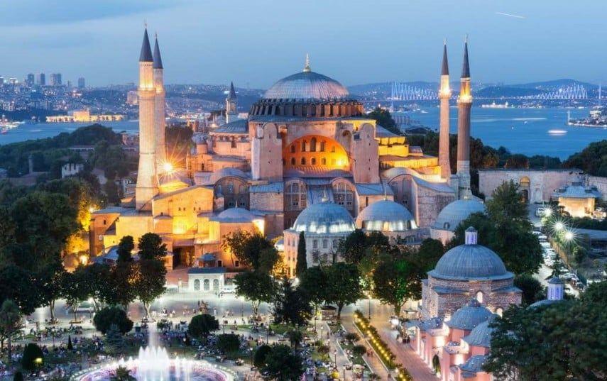 Hagia Sophia: Objection and Answer Hagia Sophia