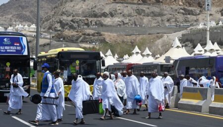 Hajj Pilgrims Flock to Mina for Record-Breaking Annual Pilgrimage