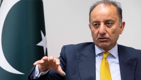 Pakistan Pays for Russian Crude Oil in Chinese Currency
